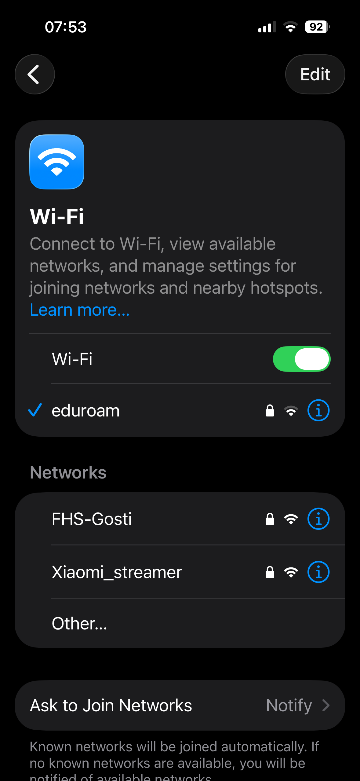 iPhone spojen na eduroam